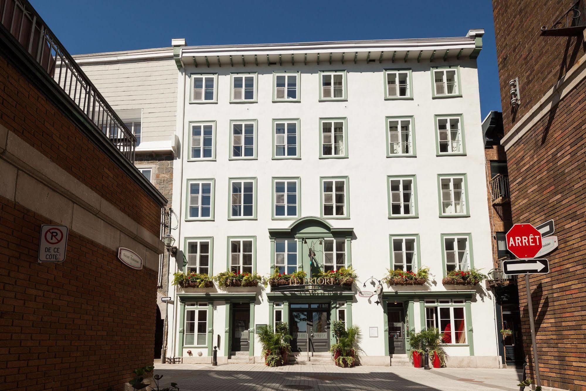 Hotel Le Priori Quebec City Exterior photo